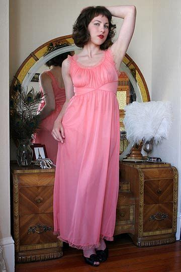 On Dollhouse Bettie 50s Vintage Carters Sheer Coral Chiffon Nightgown