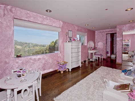 We did not find results for: Producer Michael Blakey Lists Beverly Hills Home for $4.45 ...
