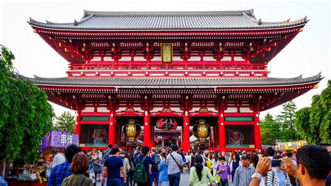 Asakusa, Tokyo | Gate in front of the Sensoji (Senso temple)… | Flickr