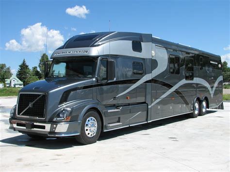 Luxury Motor Coaches By Powerhouse Coach Luxury Motor Luxury