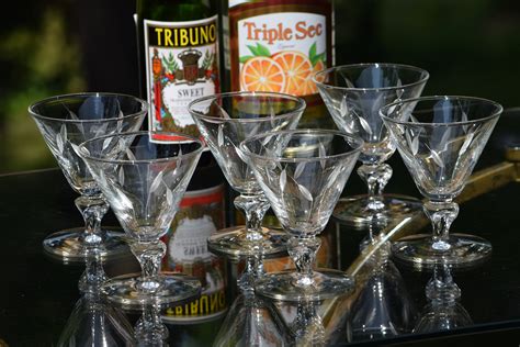vintage etched cocktail glasses set of 6 after dinner drink 4 oz liquor ~ port wine glasses