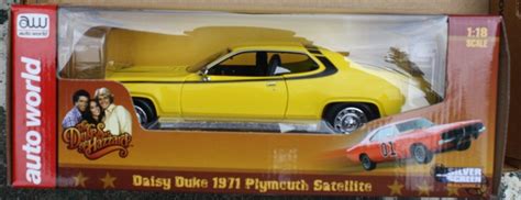 New Auto World Daisy Duke 1971 Plymouth Satellite 118 Scale Die Cast