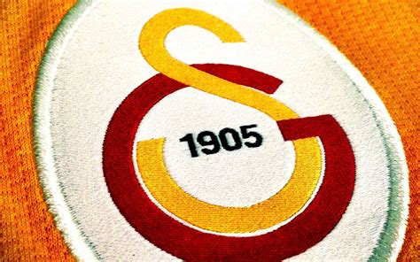 Galatasaray Wallpapers Top Free Galatasaray Backgrounds Wallpaperaccess