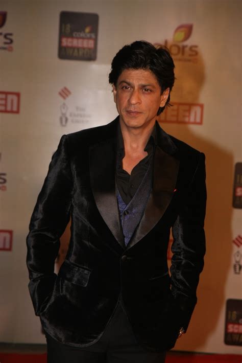 Shah Rukh Khan At 18th Annual Colors Screen Awards At Mmrda Grounds In Mumbai 1 Rediff