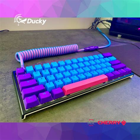 Insane Custom Keyboard Setup I Can See In Ultraviolet 🤯 Ducky One 2