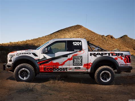 Fotos de Ford F-150 Raptor Race Truck 2016