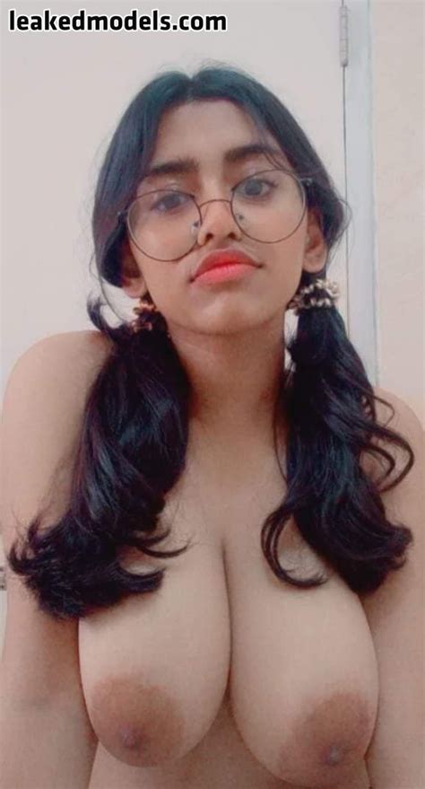 Sanjana Saba It Z Suzie It Z Suzieee Nude Leaks OnlyFans Photo 37