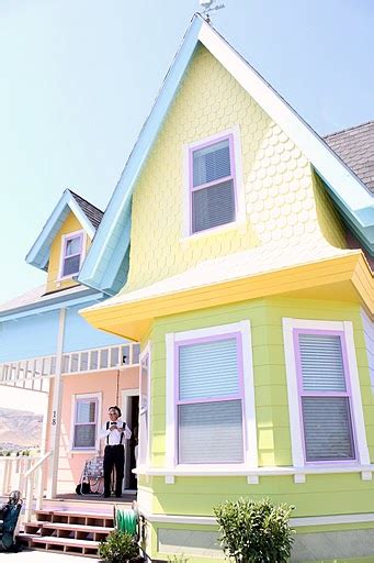 See more of the house on cliff on facebook. The Real-Life "Up" Movie House: Interior Photos! - Hooked ...