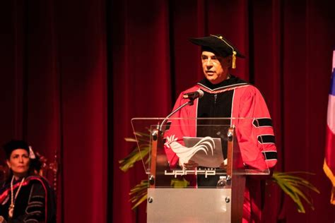 Videos representativos de maximiano valdés, director. El Maestro Maximiano Valdés recibió hoy el grado de Doctor ...