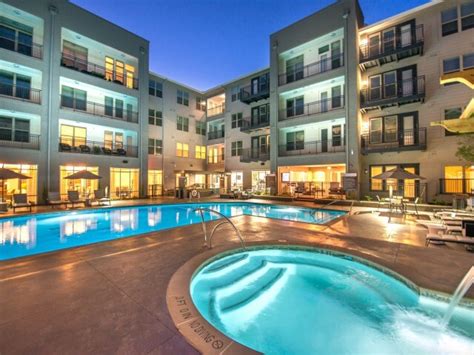 Overture Plano 55 Active Adult Apartment Apartments In Plano Tx