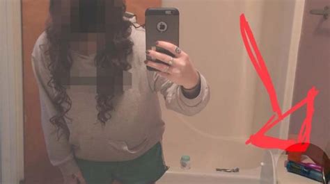 Girl Sends Inappropriate Selfie To Parents Realises Its Contents Later Girl Sends