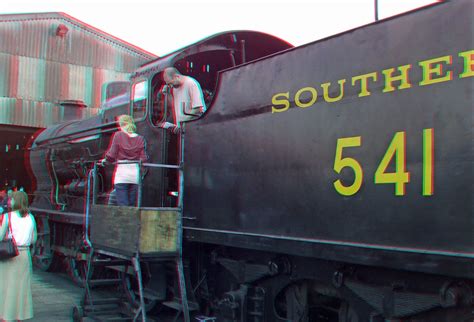 The Bluebell Railway Locotmotive 541 In Anaglyph 3d Stereo Red Cyan