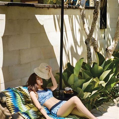 Photos Seo Ji Hyes Bikini Look In Bali Hancinema