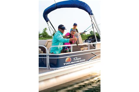 Sun Tracker Boats Fishing Pontoons 2019 Fishin Barge 22 Dlx Photo