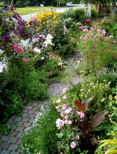Richard nordquist is professor emeritus of rhetoric and english at georgia southern university and the author of several. Garden Path Bursting with Blooms - Traditional - Landscape ...