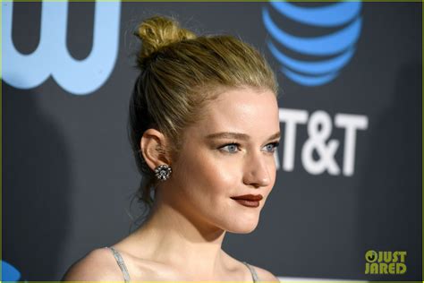 Double Nominee Julia Garner Glams Up For Critics Choice Awards 2019