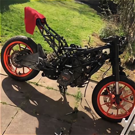 Ktm 200 duke is a street bikes available at a starting price of rs. Ktm Duke 620 for sale in UK | 56 second-hand Ktm Duke 620