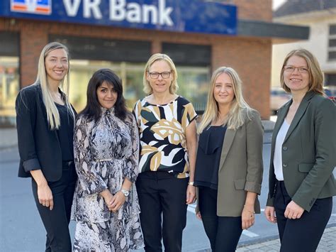 Willkommen auf der startseite ihrer volksbank im bergischen land. VR Bank eG Bergisch Gladbach-Leverkusen | GS Leichlingen
