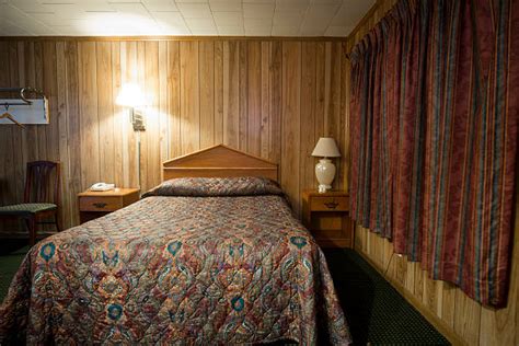 Sleazy Motel Stock Photos Pictures And Royalty Free Images Istock
