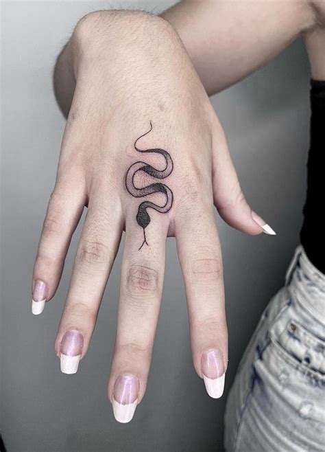 Giải Mã ý Nghĩa Snake Tattoo Meaning Trong Nghệ Thuật Xăm Hình