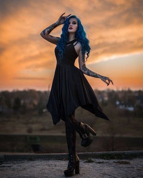 26 Blue Haired Gothic Girls Ideas Gothic Girls Goth Beauty Gothic