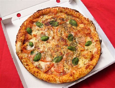 Durante nuestros 40 años de historia, mucho ha. Napoli Pizza (Campania, Italia) - pizza Napoli - la pizza ...