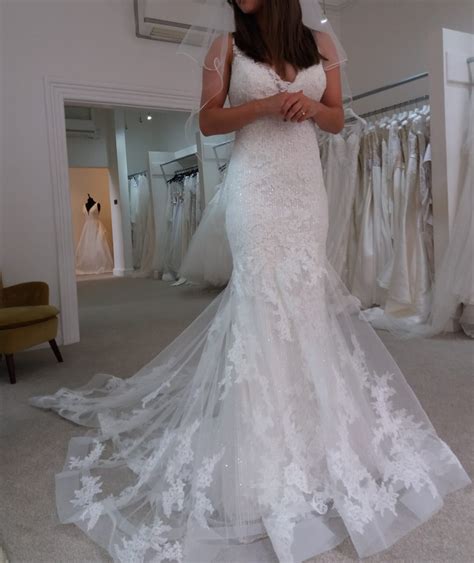 Enzoani Meredith New Wedding Dress Save 28 Stillwhite