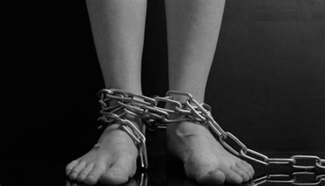 woman chained for 6 months rescued reveals spine chilling details catch news