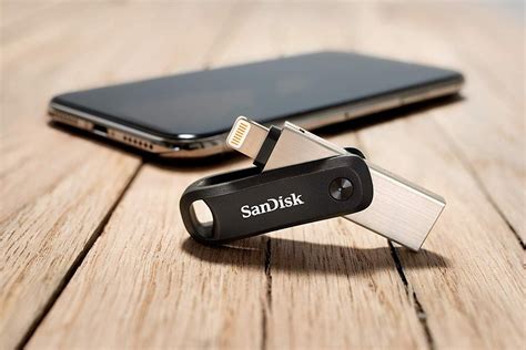 Sandisk Ixpand Flash Drive GO SDIX60N 256GB Black IOS USB 3.0 SDIX60N