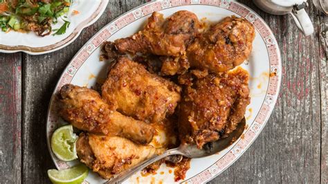 15 garlic chicken thigh recipes to make for dinner. Vietnamese Fried Chicken Thighs with Garlic-Chile Glaze ...