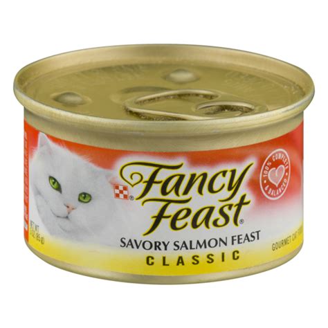 Walmart Fancy Feast Savory Centers Cat Food Cat Meme Stock Pictures