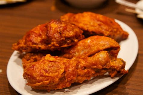 Bukan hanya ayam goreng, tetapi pelbagai resepi ayam yang anda boleh cuba. Shafrina ku shaari : RESEPI AYAM GORENG MAMAK