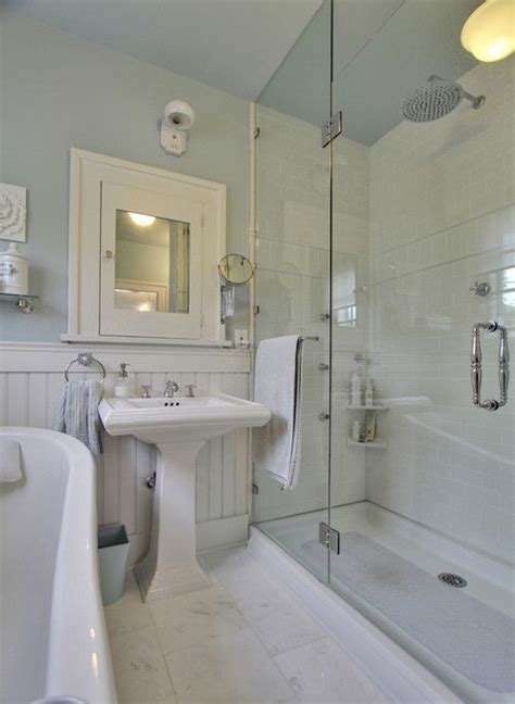 Gossamer Blue By Benjamin Moore Country Design Home Bathroom