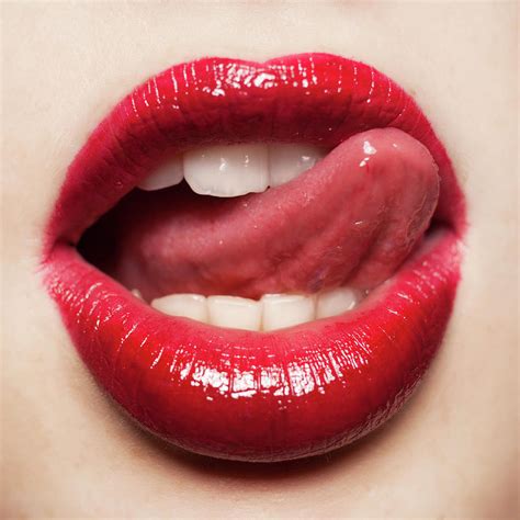 Sexy Lips Picture 🌈makeup302 Stéphane Bourson Lipstick For Fair