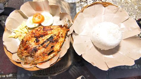 4 ekor ikan mujair ukuran sedang (bisa di ganti ikan lain) bumbu halus : Resep Ikan Bakar Kecap, Ikan Bakar Padang, serta Ikan ...