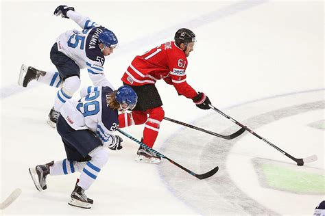 Kanada Ist Eishockey Weltmeister Bild 11 Von 16 Bote Der Urschweiz
