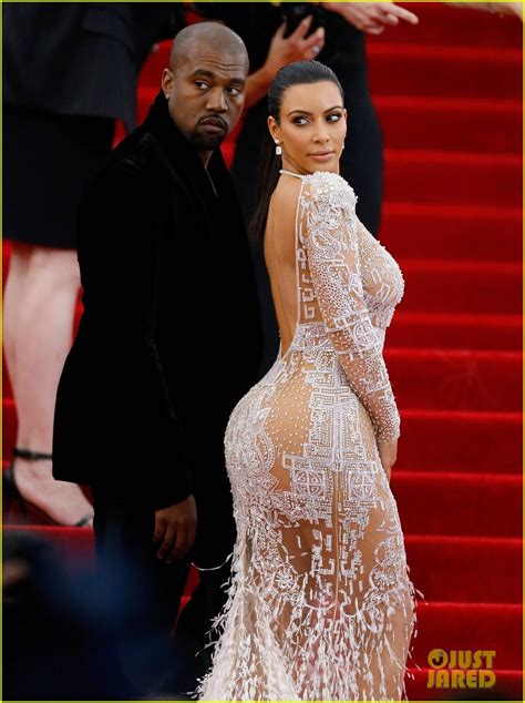 Kim Kardashian Files For Divorce From Kanye West After Nearly 7 Years