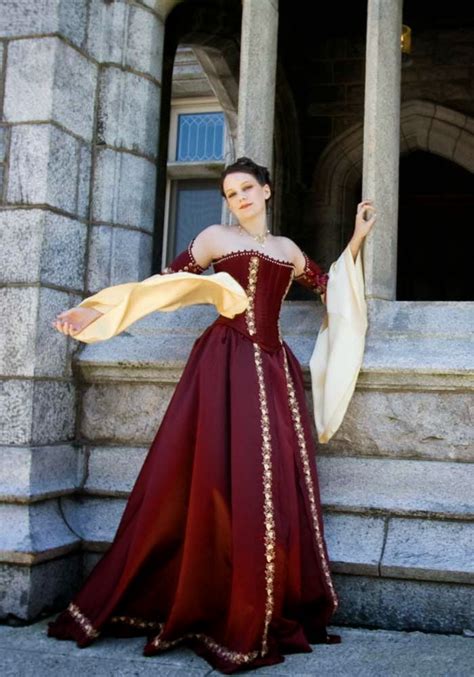 Traditional Irish Celtic Wedding Dresses Red Model