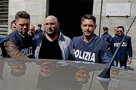 Camorra Arrestato Boss Scissionista Campania Ansait