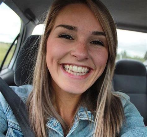Girls With Dimples Are The Cutest Thing Ever 33 Pics