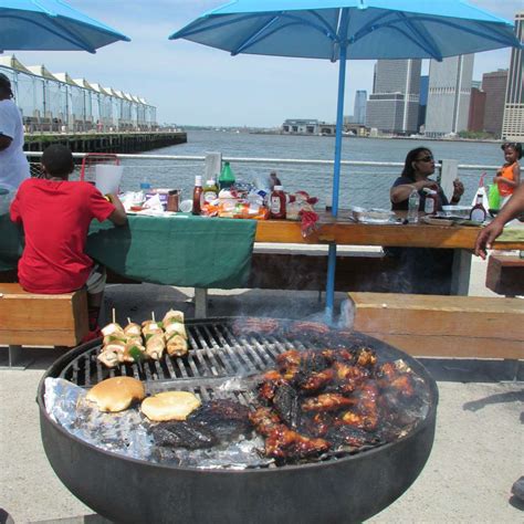 Brooklyn Bridge Park, A Visitors Guide