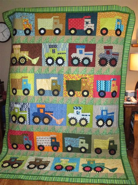 Buggy barn quilt patterns house quilt patterns house quilts barn quilts quilt patterns free free pattern bird applique applique quilts wool applique. Down To Sew: Buggy Barn- Convoy