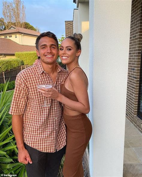 1 pick, kicking 13 goals from just. Mia Fevola, 21, set to be the next queen AFL WAG with new ...