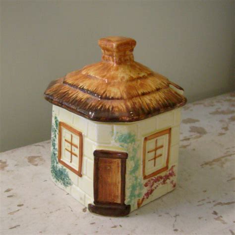 Vintage Cottage Ware Jam Pot Keele Street Pottery