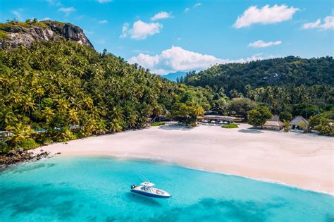 Luxury Hotels In Seychelles North Island A Luxury Collection Resort