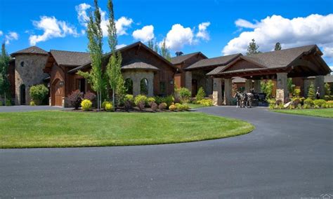 Usher and kiana lede — this day (r'n'b 2020). R&B Ranch - A $24 Million Estate In Sisters, OR | Homes of ...