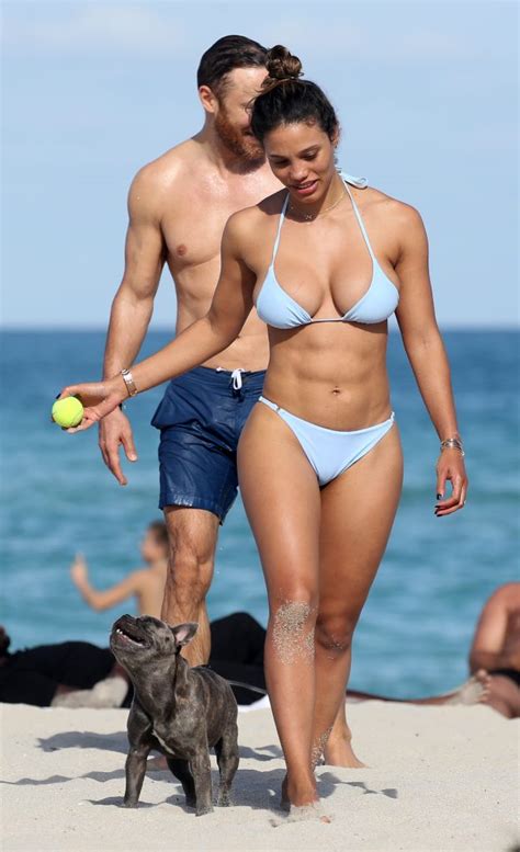 Jessica Ledon Flaunting Her Bikini Body In Miami Photos The