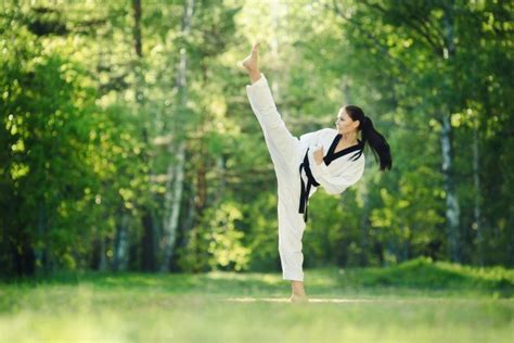 20 Ridiculously Awesome Benefits Of Learning A Martial Art Warrior Punch