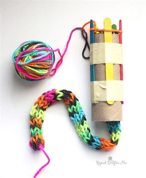 Spool knitting, french knitting, corking. Cardboard Roll Snake Knitting - Repeat Crafter Me