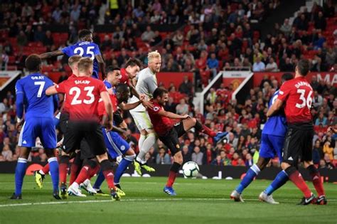 The red devils need a positive result to guarantee champions league qualification on sunday. Manchester United 2-1 Leicester REPORT as Luke Shaw scores ...